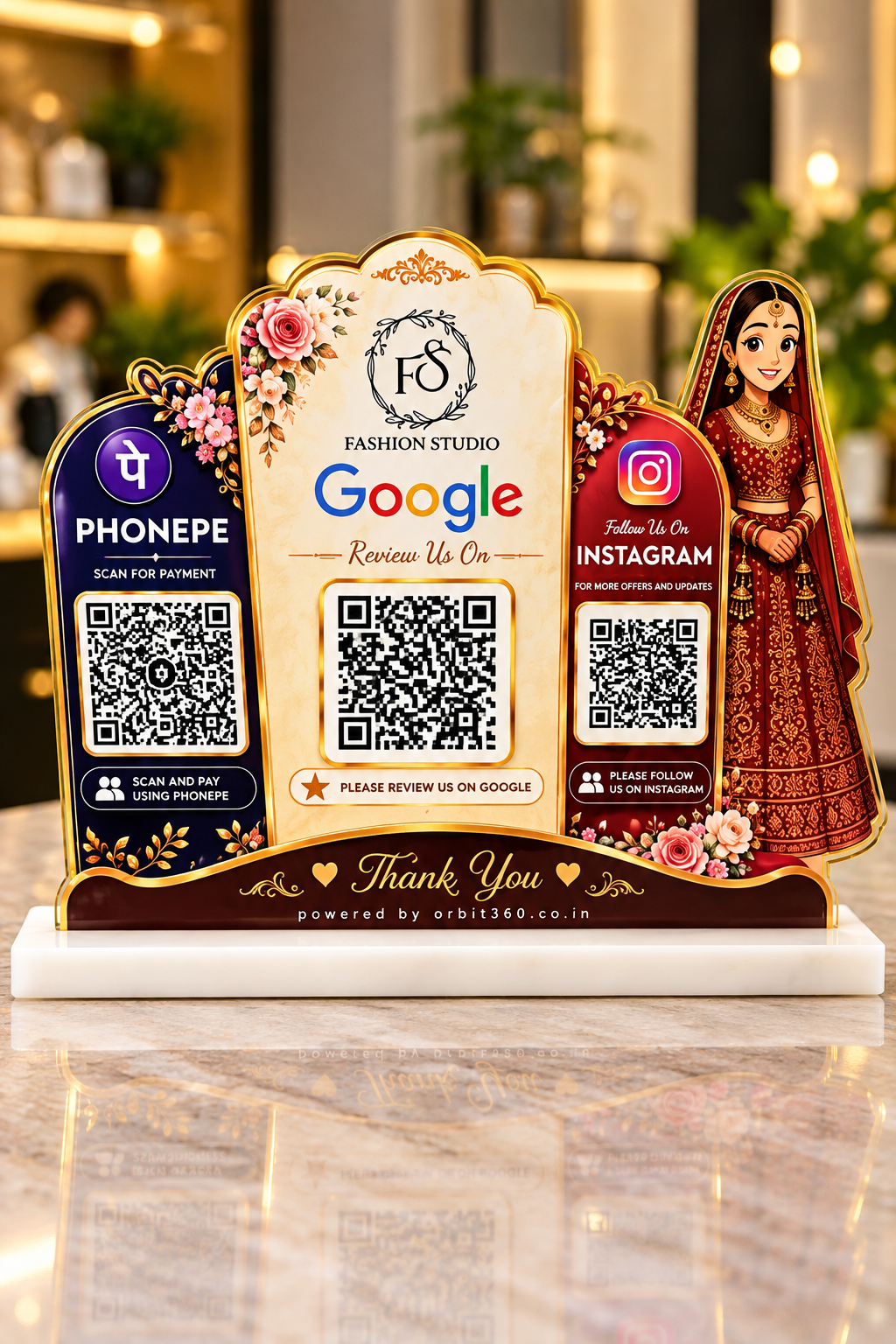 3 QR Signature Fashion Studio Standee